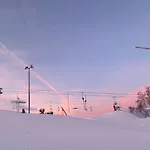 Grund Golf And 메라드바키