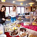 Grund Golf And Hotel