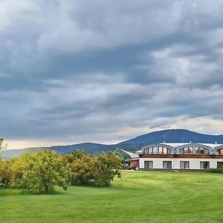 Grund Golf And Hotel