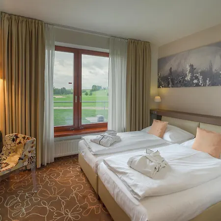 Hotel Grund Golf And Ski Mlade Buky
