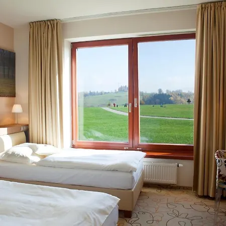Szálloda Grund Golf And 4*