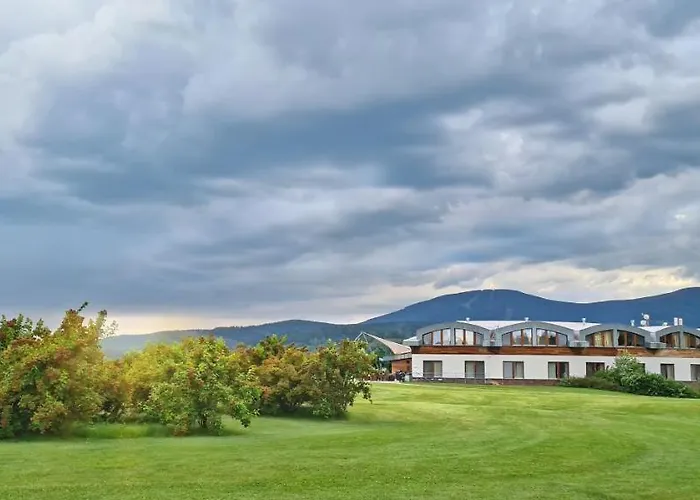 Grund Golf And Hotel