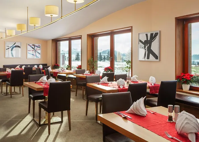 Grund Golf And Hotel Mladé Buky