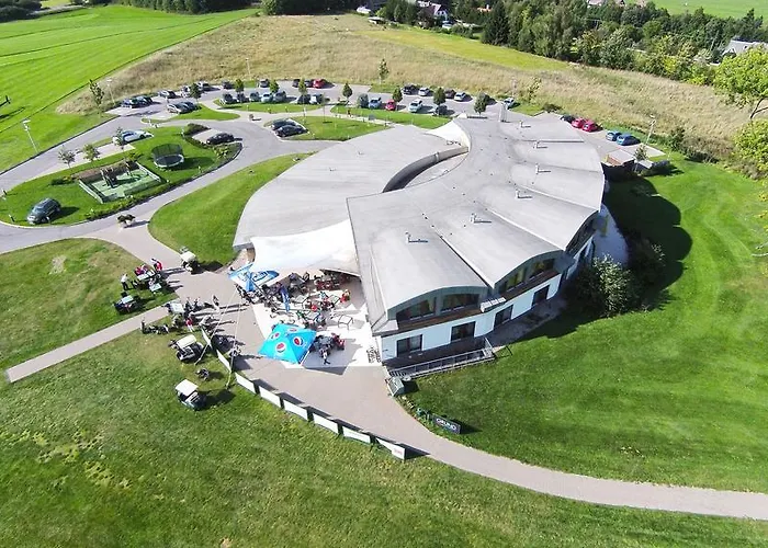 Grund Golf And 4*